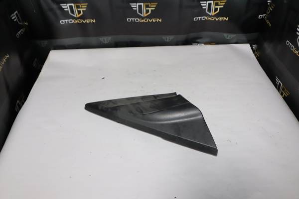 FORD CUSTOM 330 L 125 PS ÇIKMA PARÇA  AYNA DIŞ PLASTİĞİ